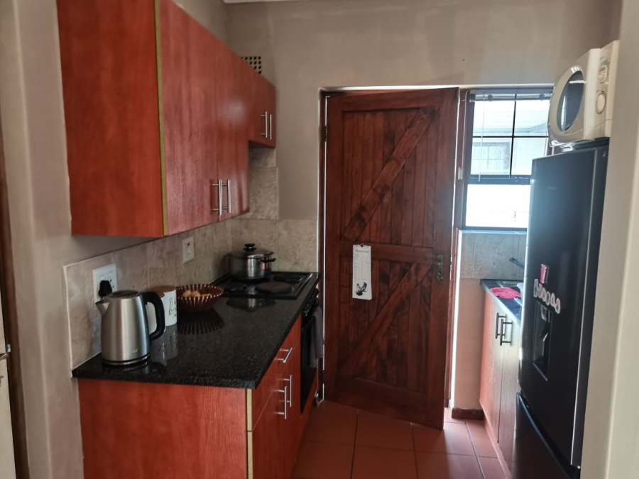 2 Bedroom Property for Sale in Parsonsvlei Eastern Cape